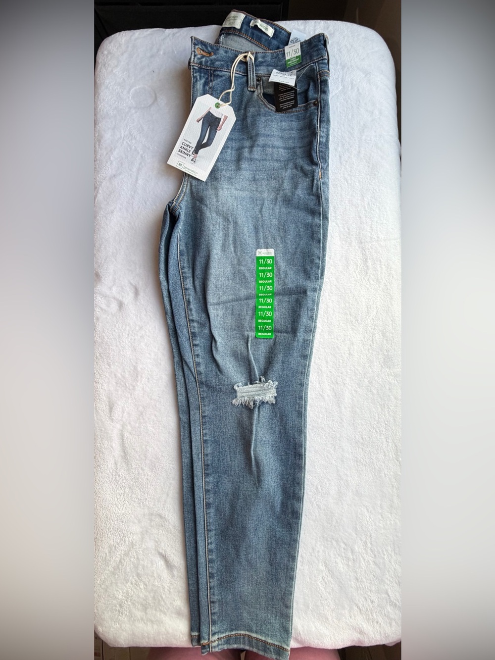 Consious Light Wash Skinny Jeans with Knee Distress